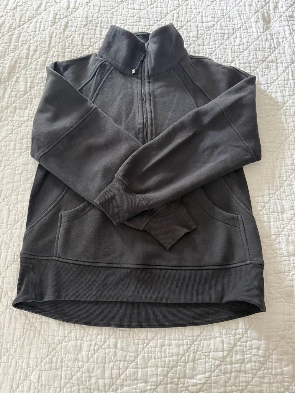Lululemon Scuba oversized funnel-neck half zip wmn. sz. XS/S blk, good condition - Picture 8 of 13
